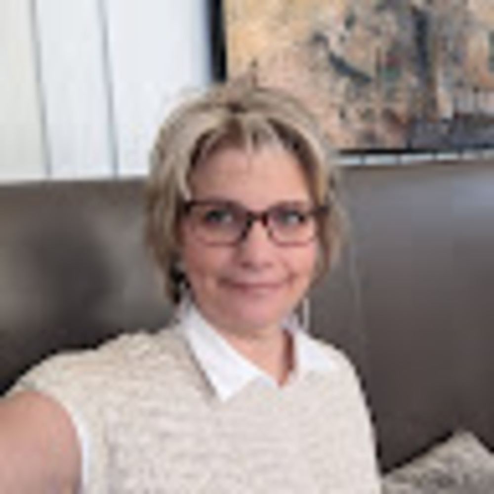 Meet your Posher, Julianne